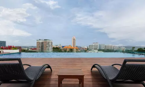 هتل آیارا گرند پالاس پاتایا